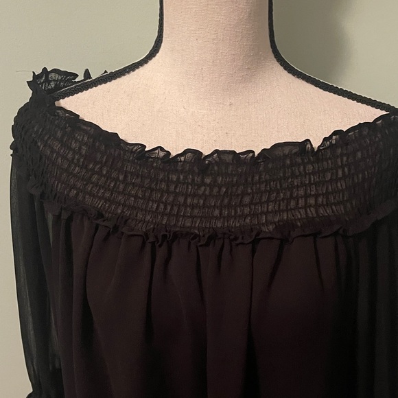 CeCe Black Off-Shoulder Blouse - Picture 3 of 10
